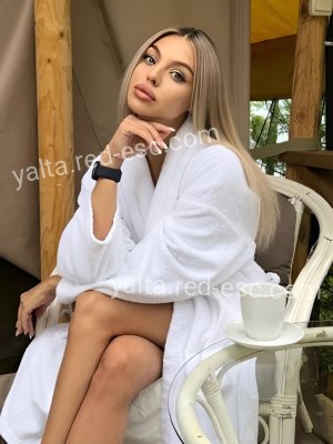 Лина — Ялта